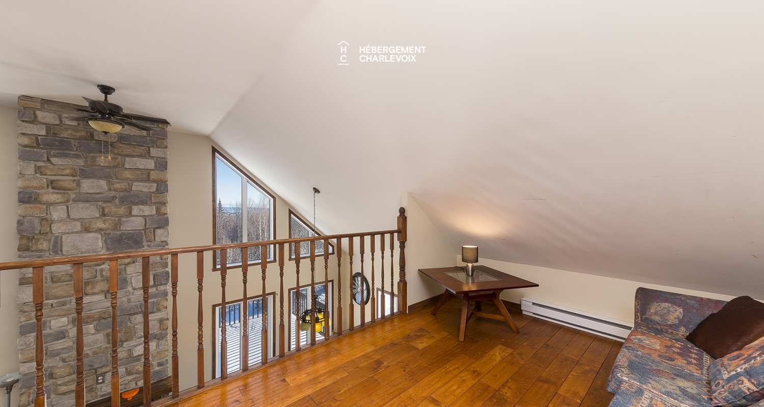 AVA-269 - Chalet near the Gabrielle-Roy Trail in Petite-Rivière St-François