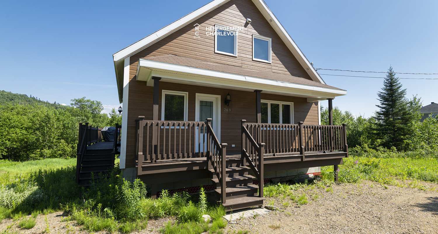 AVA-269 - Chalet near the Gabrielle-Roy Trail in Petite-Rivière St-François
