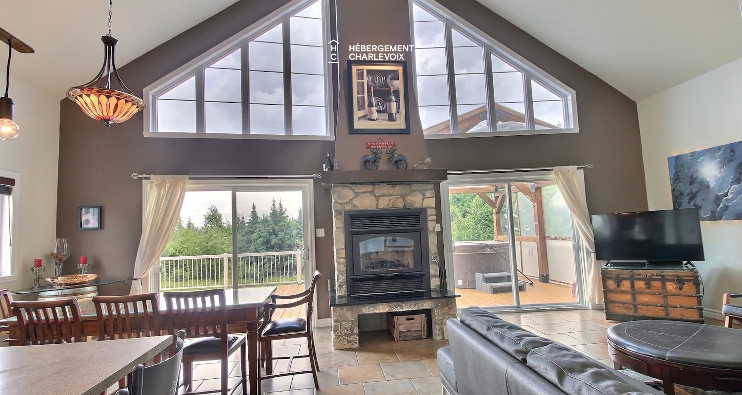 BAR-17 - An outside spa for the four seasons