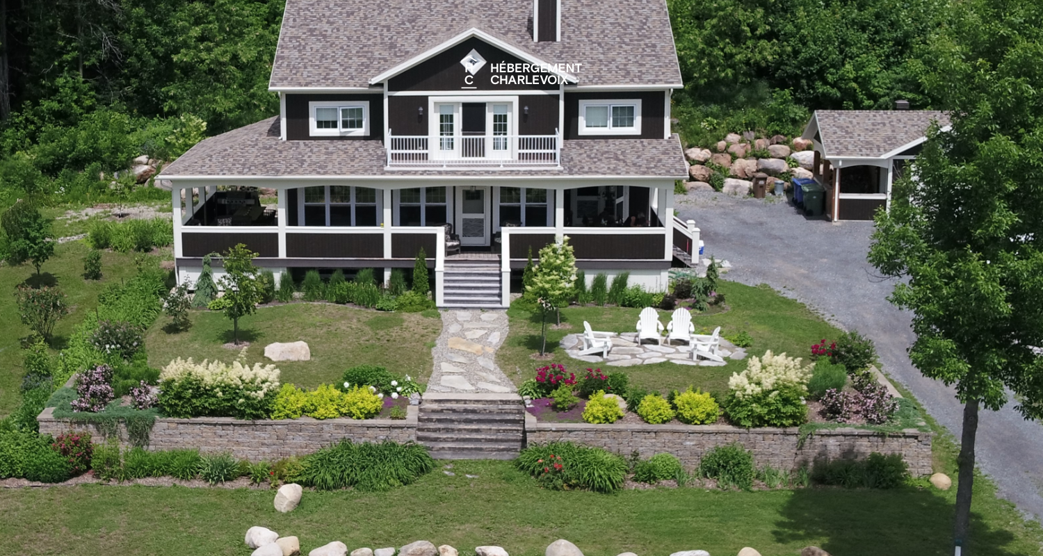 BEG-75 - Splendid cottage with view on the Isle-aux-Coudres
