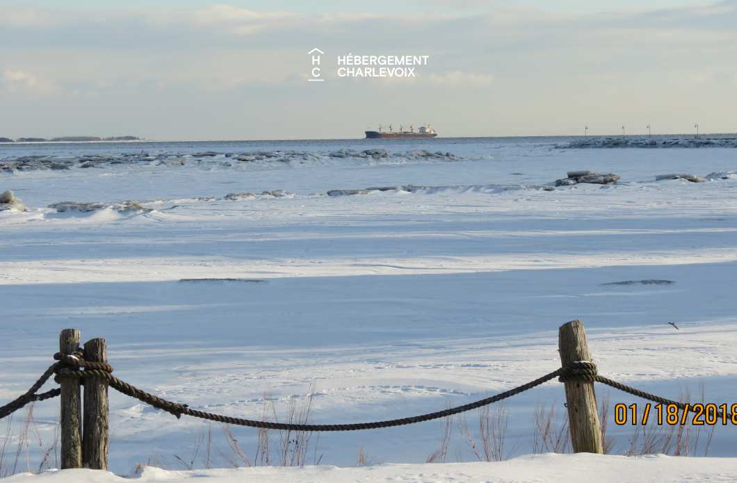 BEL-175 - Panorama sur cap, rivière, île et fleuve, idéal pour des vacances et télétravail