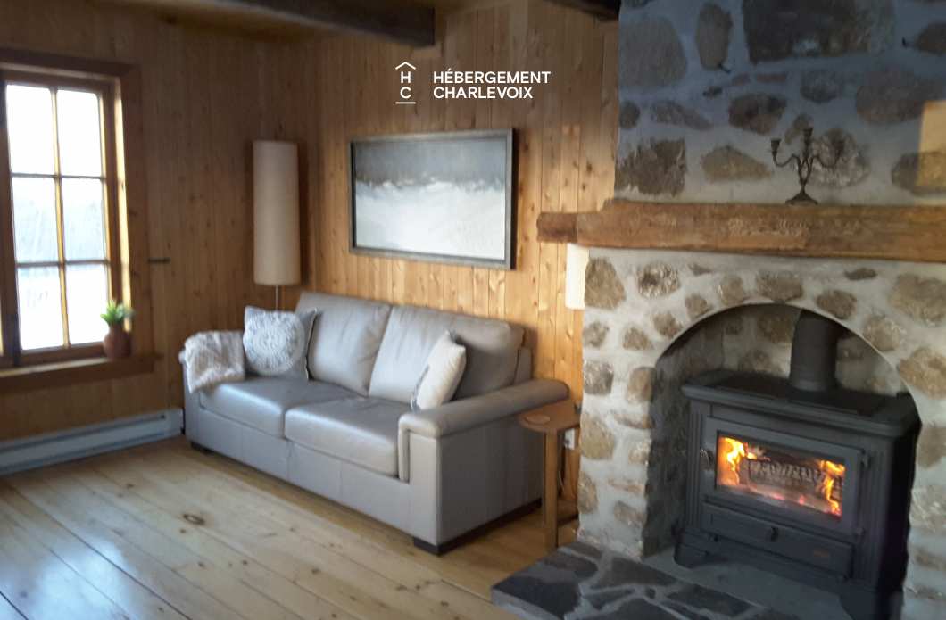 BEL-3 - Charmant chalet d'autrefois au coeur de l'arrière-pays de Charlevoix
