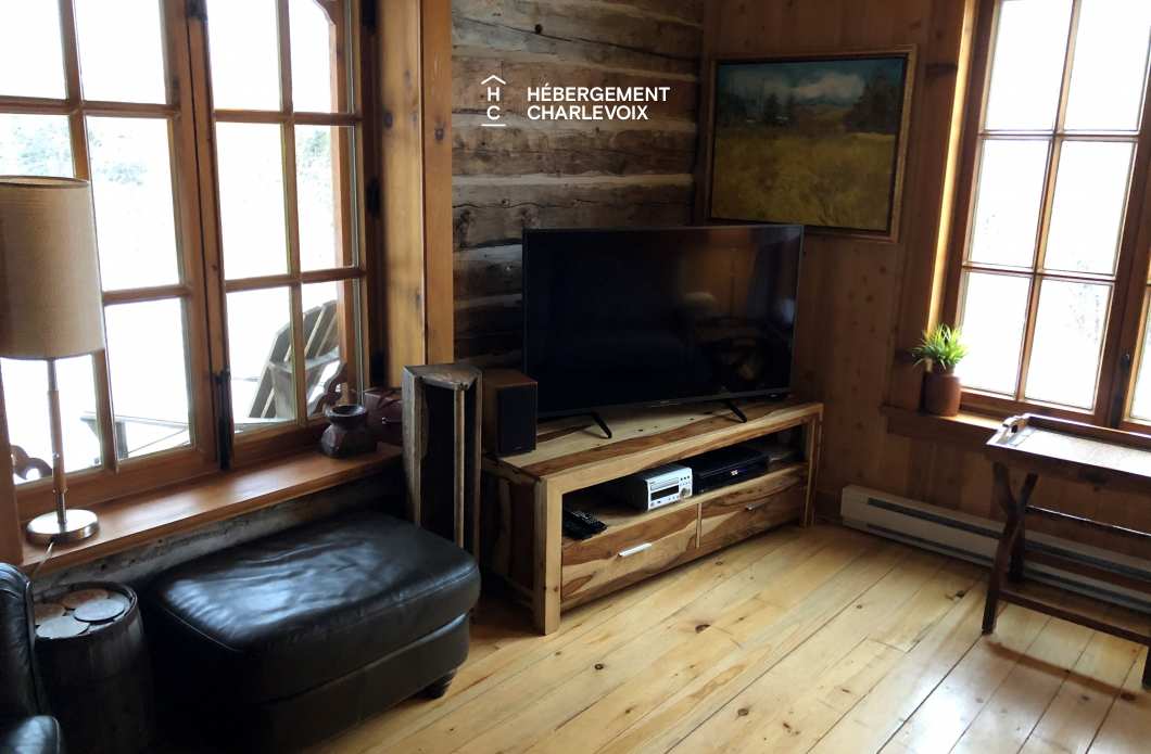 BEL-3 - Charmant chalet d'autrefois au coeur de l'arrière-pays de Charlevoix