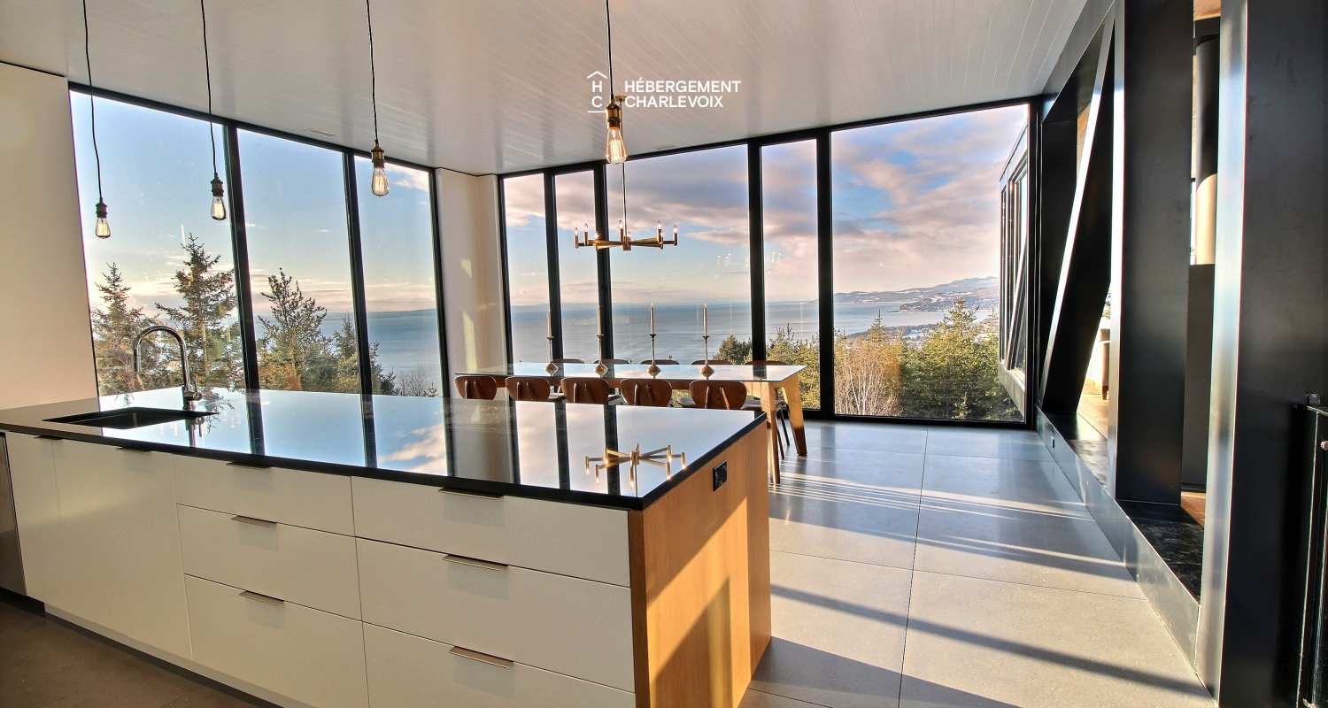 BLA-175 - Residence with elegant and contemporary architecture