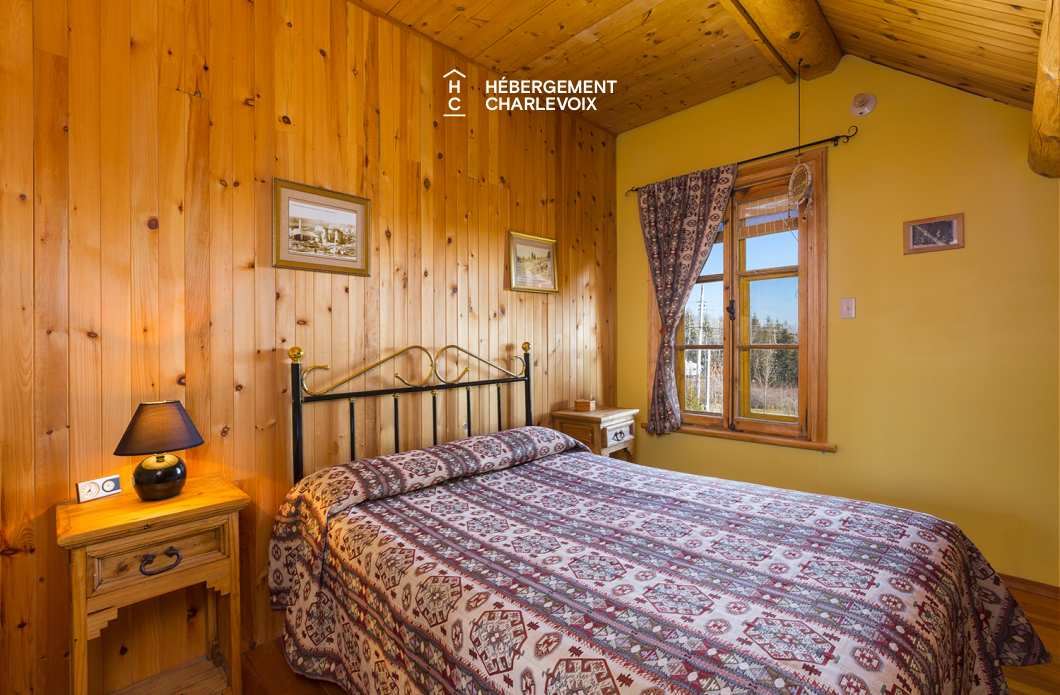 BLE-88 - Chalet tout de bois vêtu