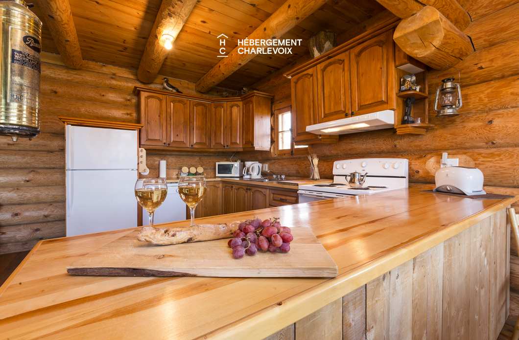 BLE-88 - Chalet tout de bois vêtu