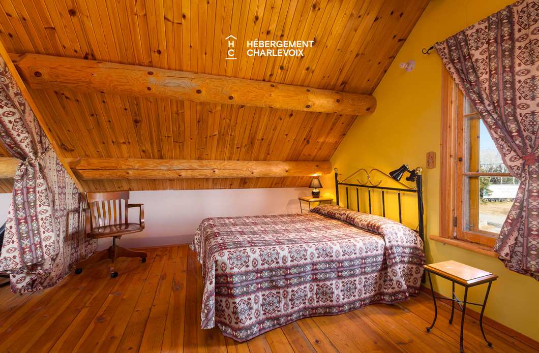 BLE-88 - Chalet tout de bois vêtu