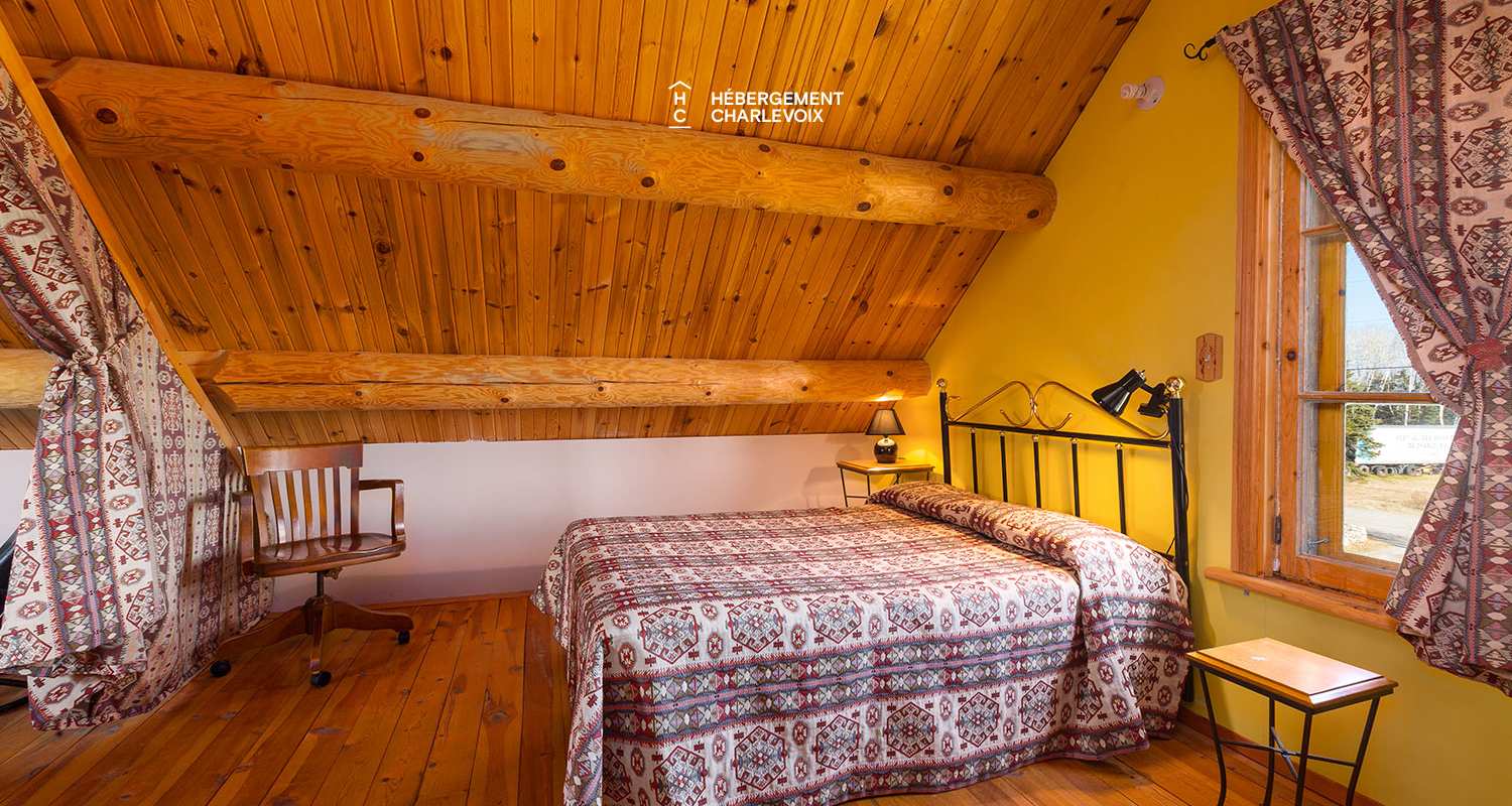 BLE-88 - All wood-dressed chalet 