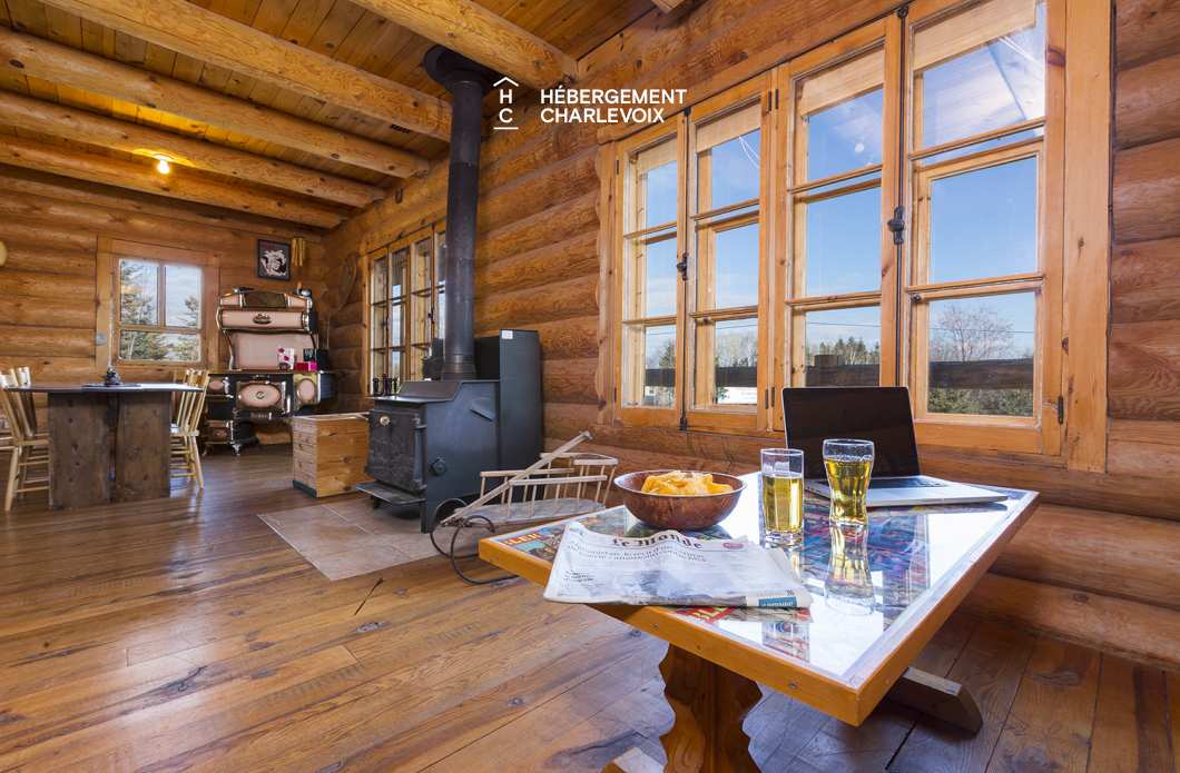 BLE-88 - Chalet tout de bois vêtu