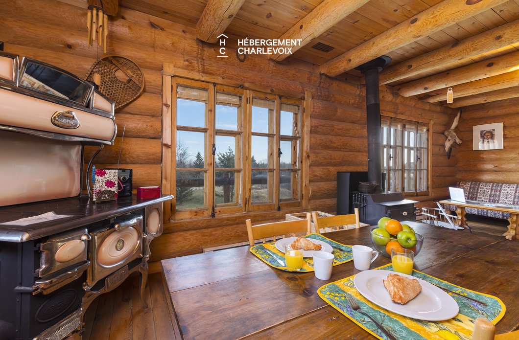 BLE-88 - Chalet tout de bois vêtu
