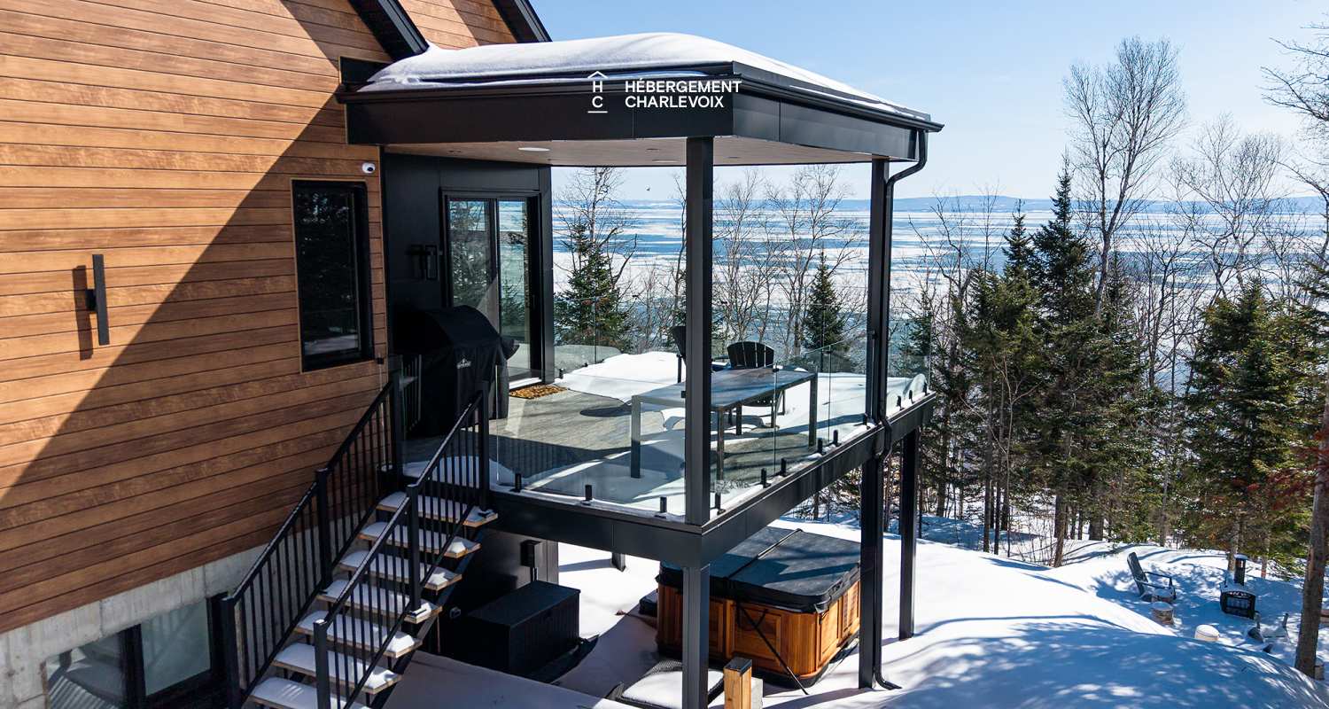 BOU-161 - NOUVEAU CHALET! Faites le plein d'énergie et de lumière naturelle