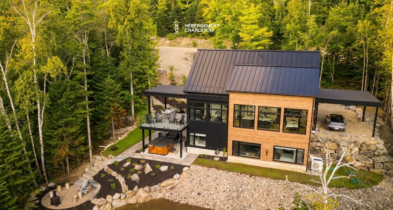 BOU-161 - NOUVEAU CHALET! Faites le plein d'énergie et de lumière naturelle