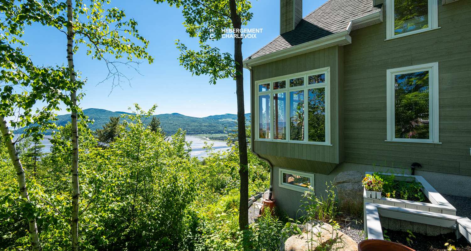 HAV-6 - Majestic view of the St. Lawrence River!