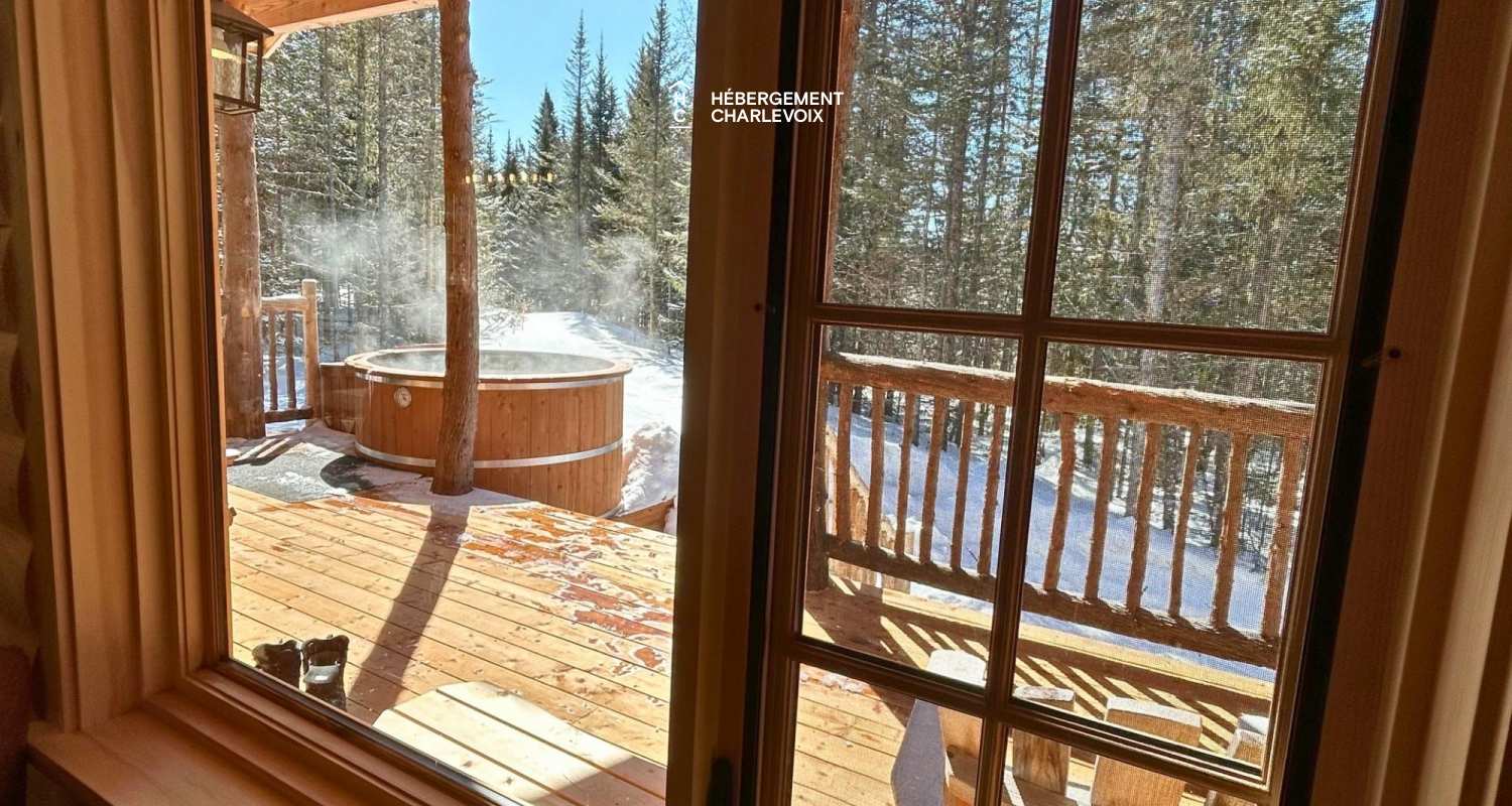 CAB-95 - Located in nature, in the heart of Charlevoix in the boreal forest of Quebec.