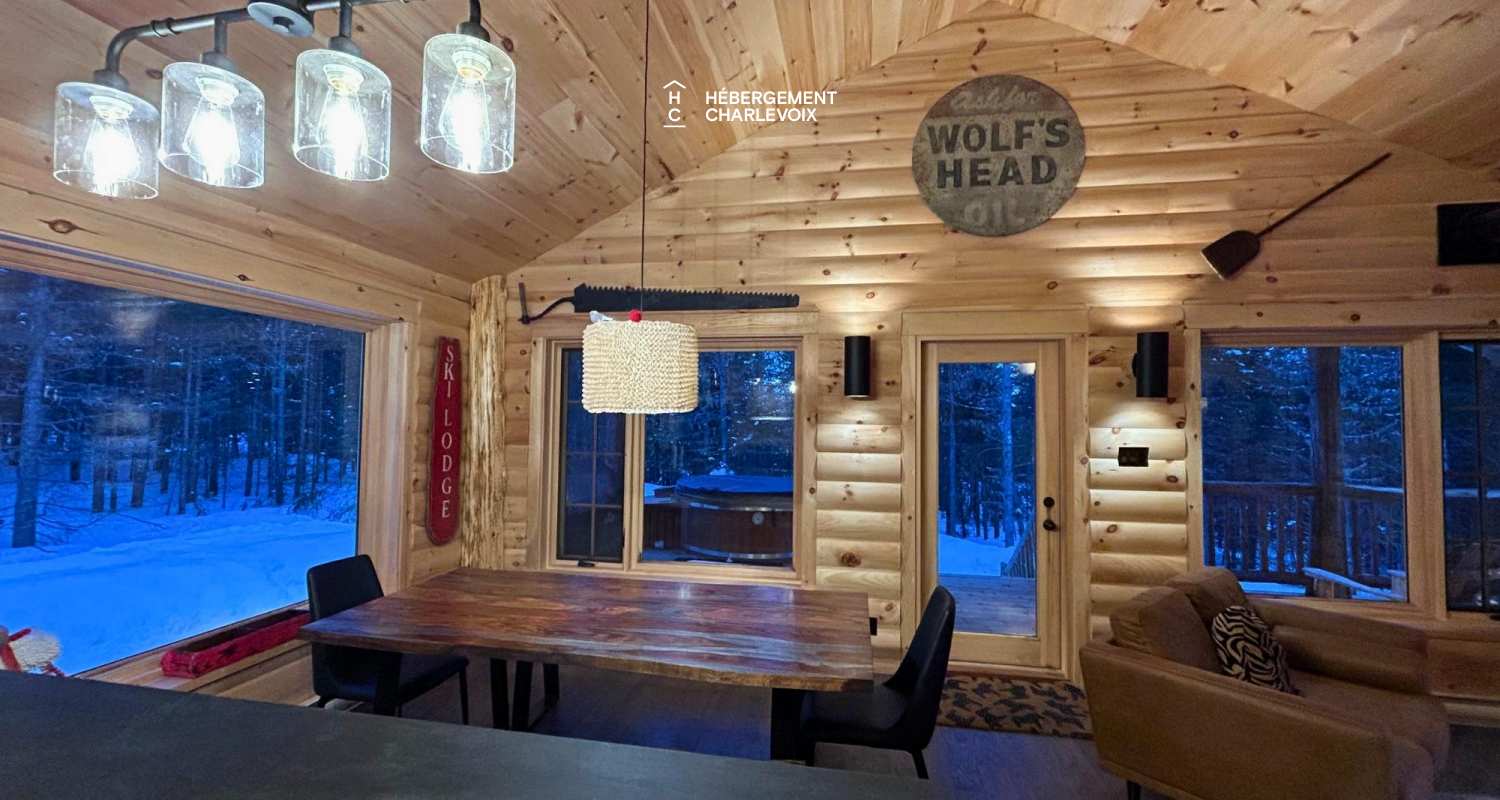 CAB-95 - Located in nature, in the heart of Charlevoix in the boreal forest of Quebec.