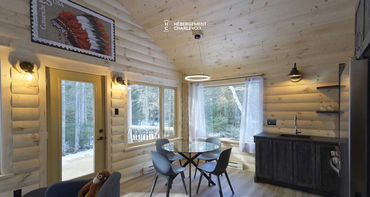 CAB-15-5 - LOCATED 500 M FROM THE MONT GRAND-FONDS SKI RESORT