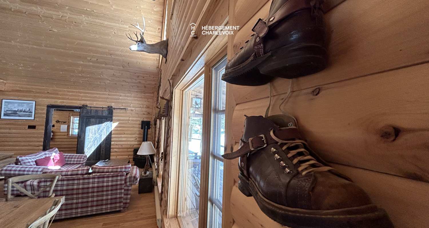 CAB-10 - Expérience inoubliable en plein coeur de la forêt!