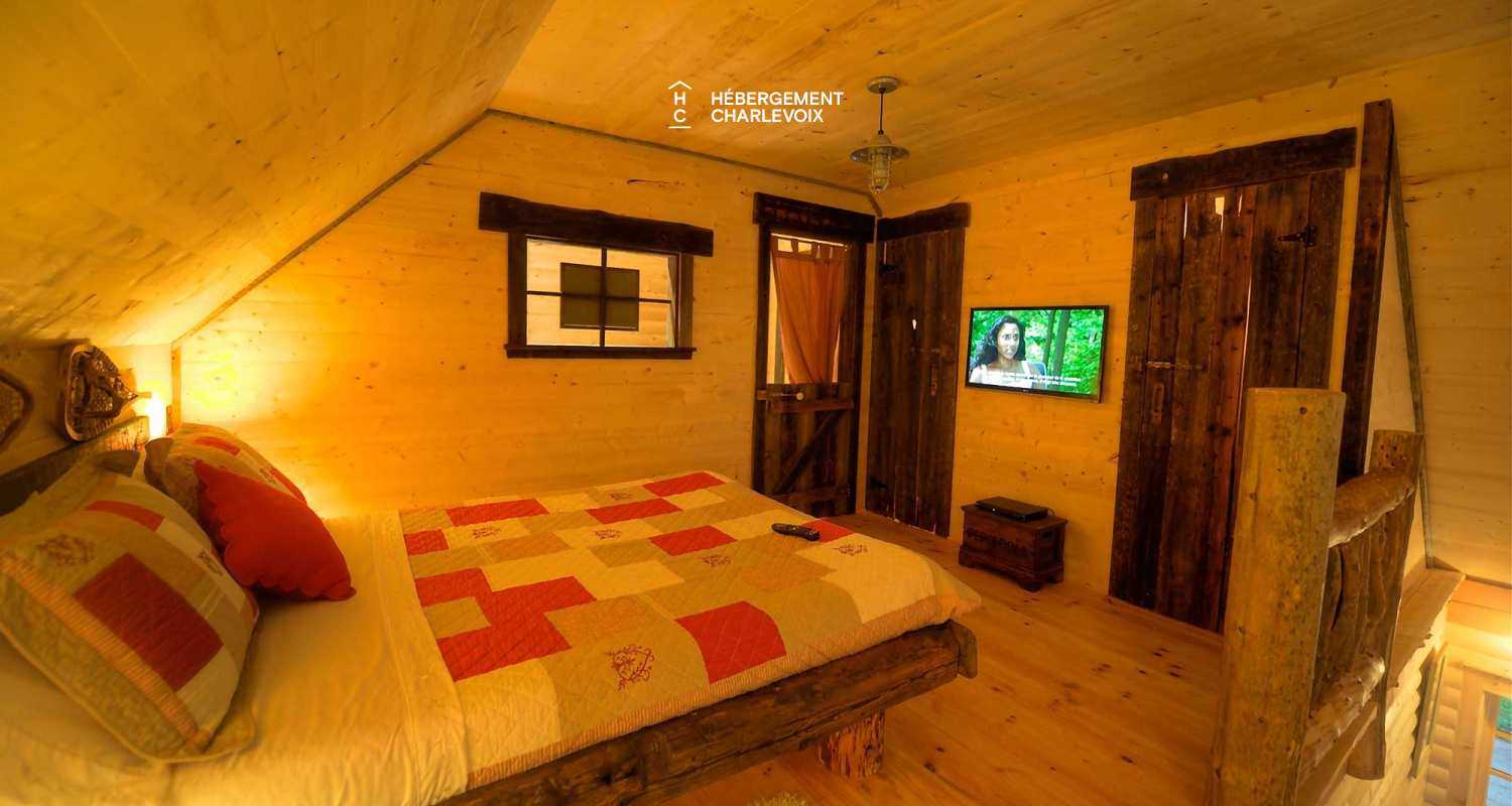 CAB-10 - Expérience inoubliable en plein coeur de la forêt!