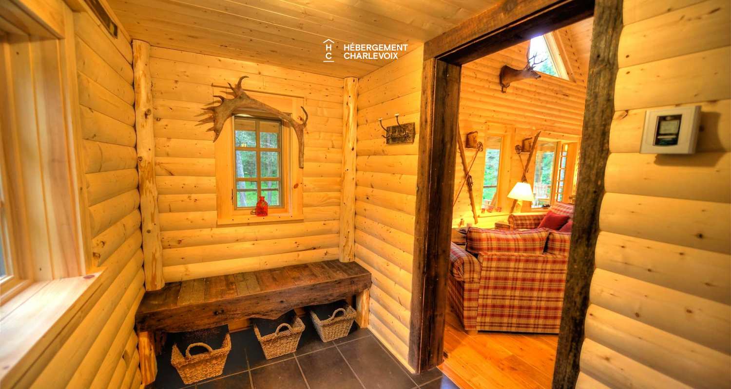 CAB-10 - Expérience inoubliable en plein coeur de la forêt!