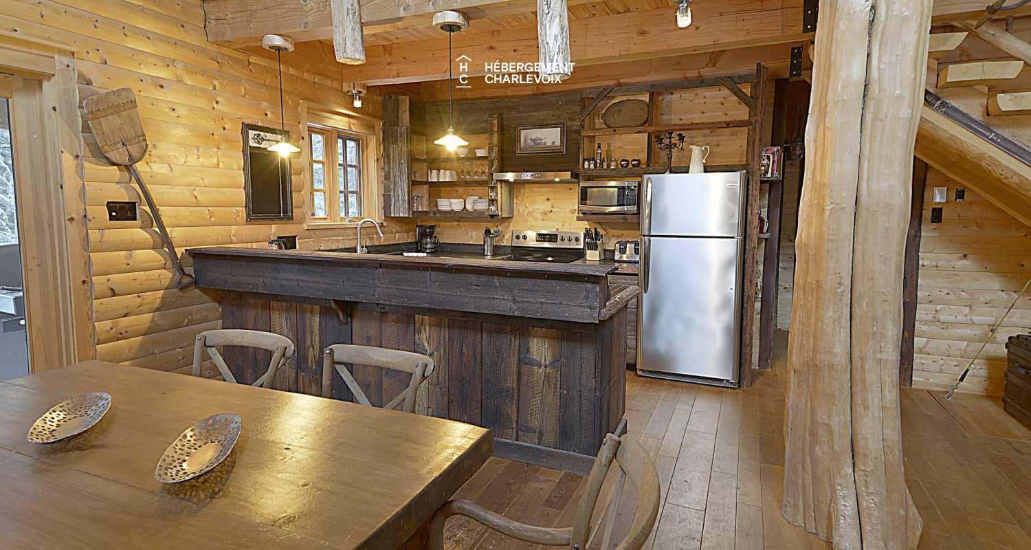 CAB-10 - Expérience inoubliable en plein coeur de la forêt!