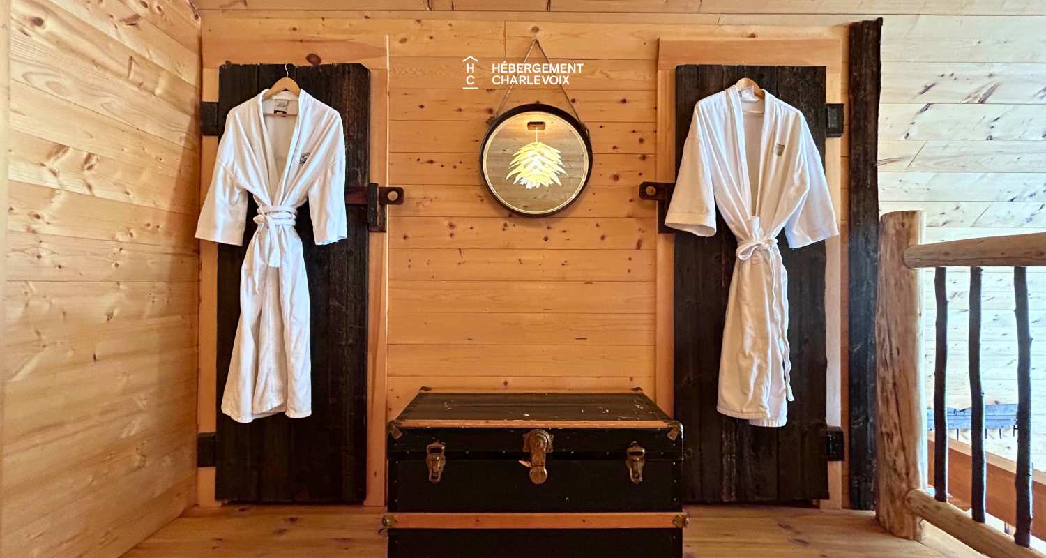 CAB-20 - A very large half-log cabin in the heart of the Canadian forest.