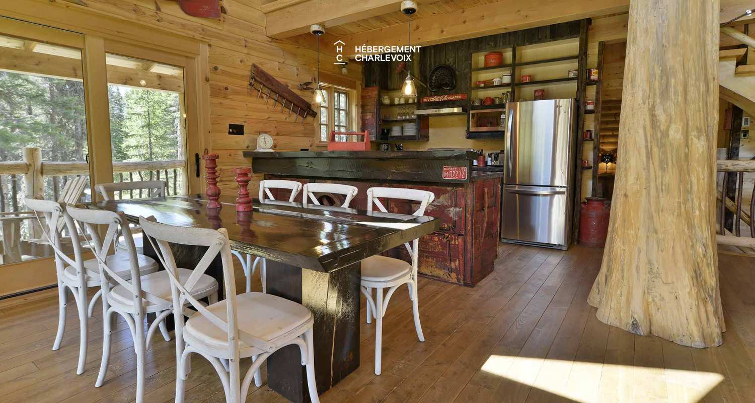 CAB-20 - A very large half-log cabin in the heart of the Canadian forest.