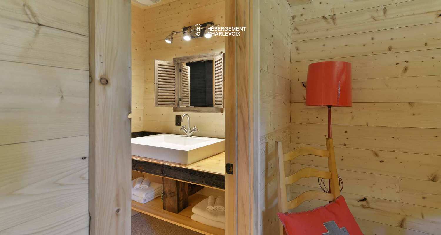 CAB-20 - A very large half-log cabin in the heart of the Canadian forest.