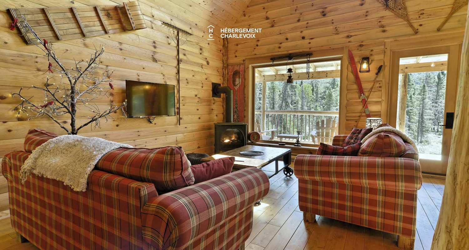 CAB-20 - A very large half-log cabin in the heart of the Canadian forest.