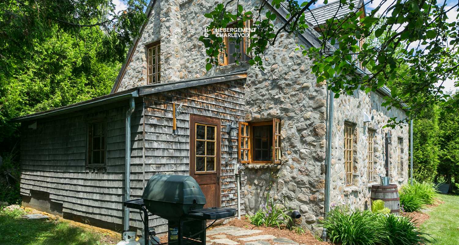 CAM-216 - Superbe chalet estival en vieilles pierres