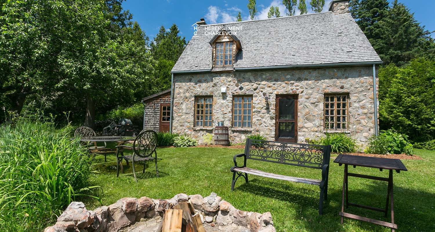 CAM-216 - Superbe chalet estival en vieilles pierres