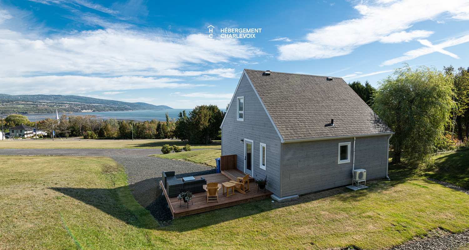 CAN-115 - Modern chalet near the Casino