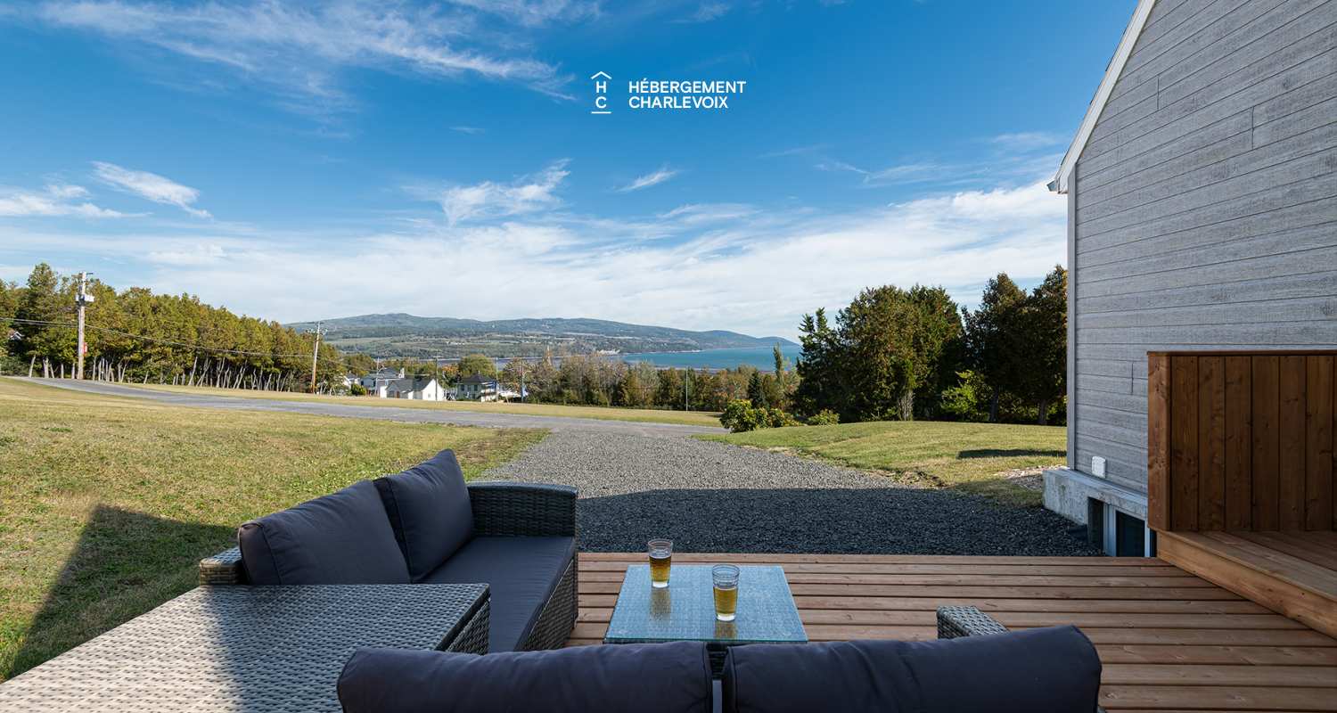 CAN-115 - Modern chalet near the Casino