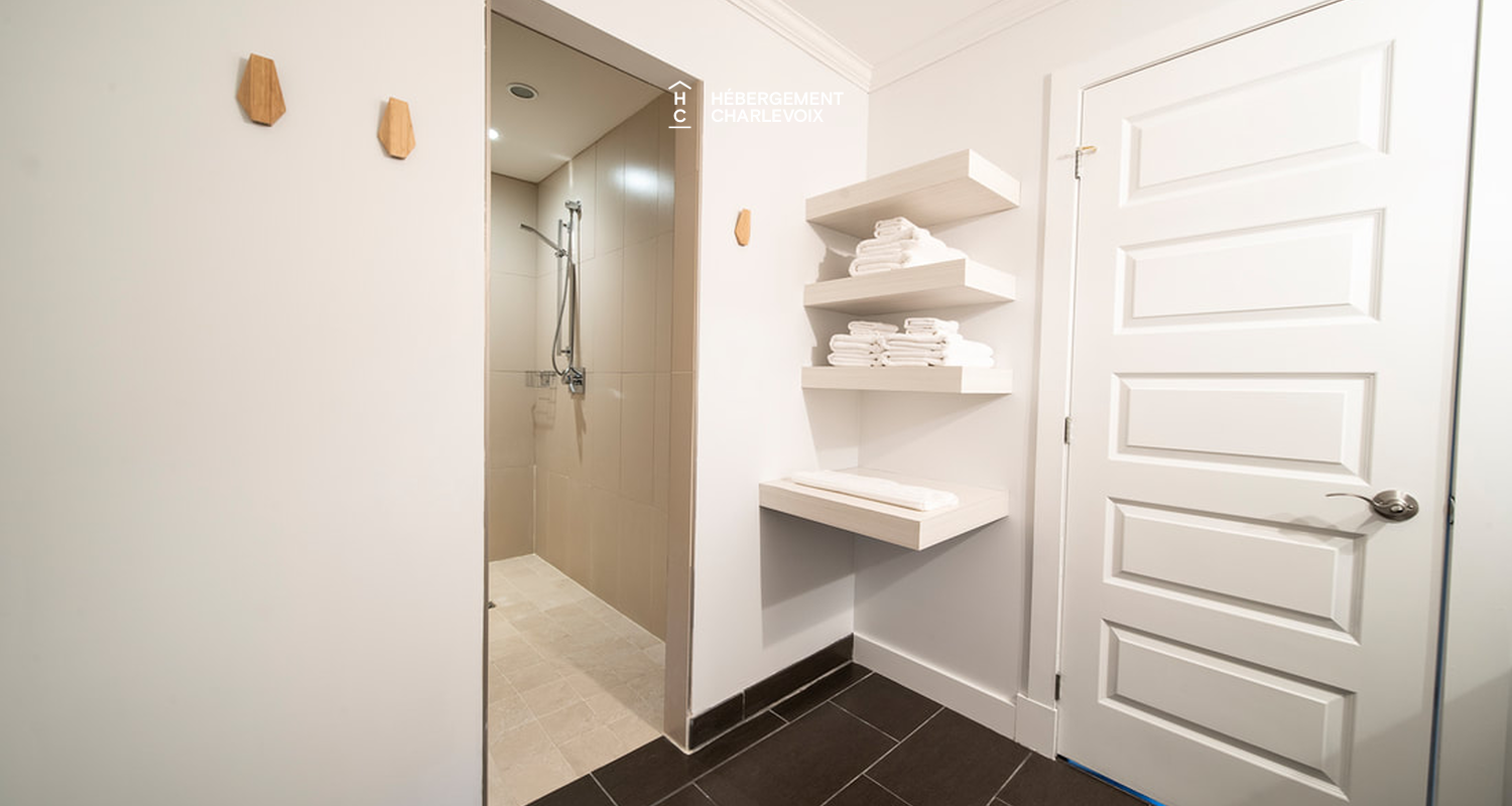 CDS-410 - En compagnie du fleuve St-Laurent, le temps s'arrête ici!