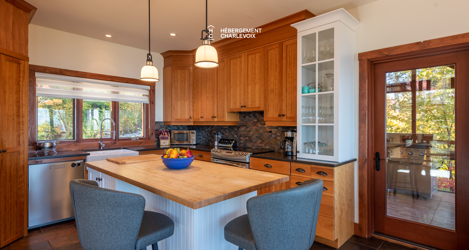 CHA-46 - A majestic panoramic view