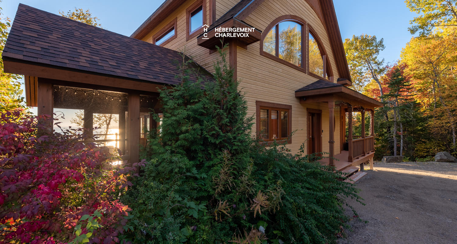 CHA-46 - A majestic panoramic view