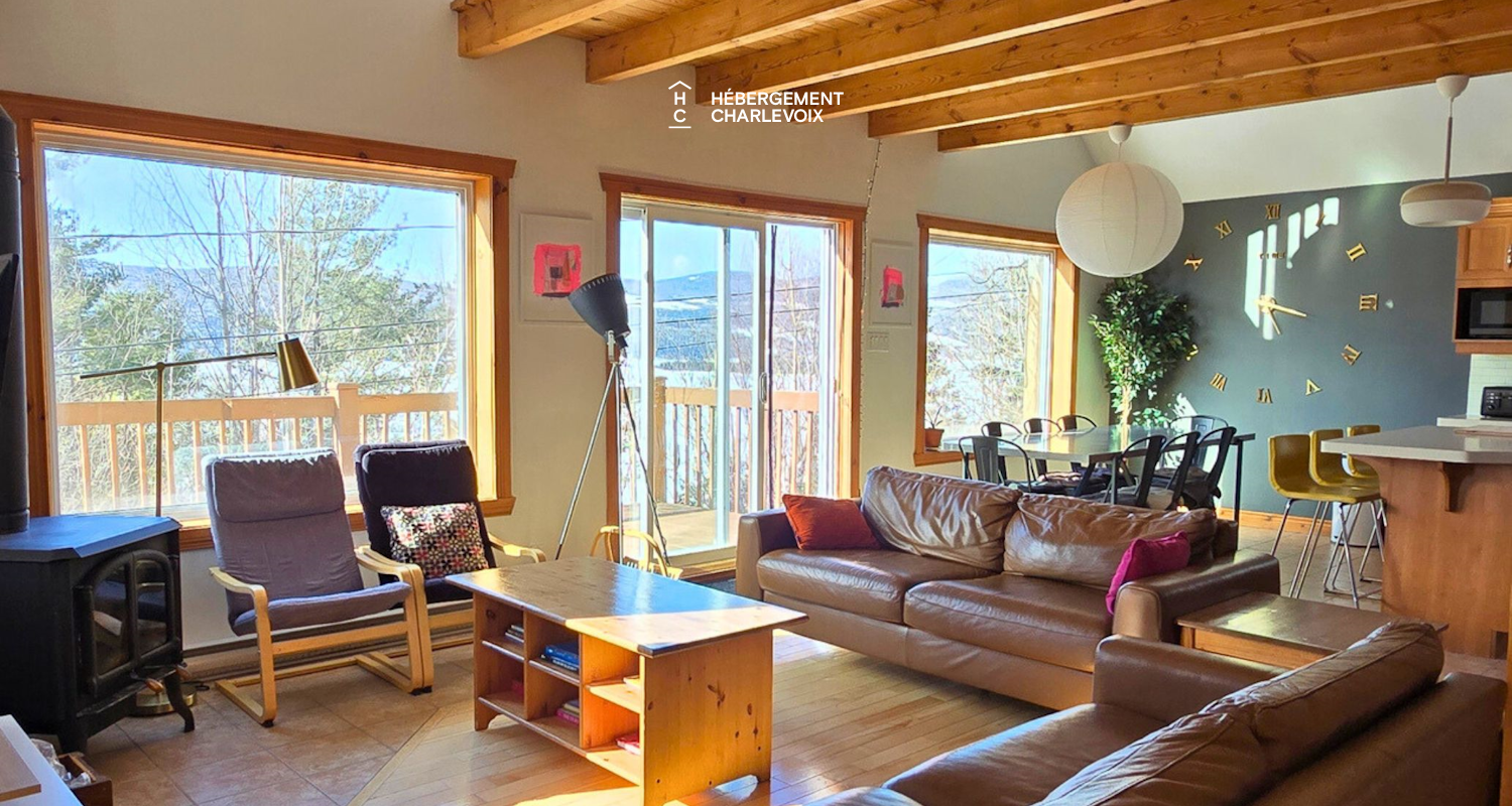 MONT-37 - À proximité du centre-ville de Baie-Saint-Paul