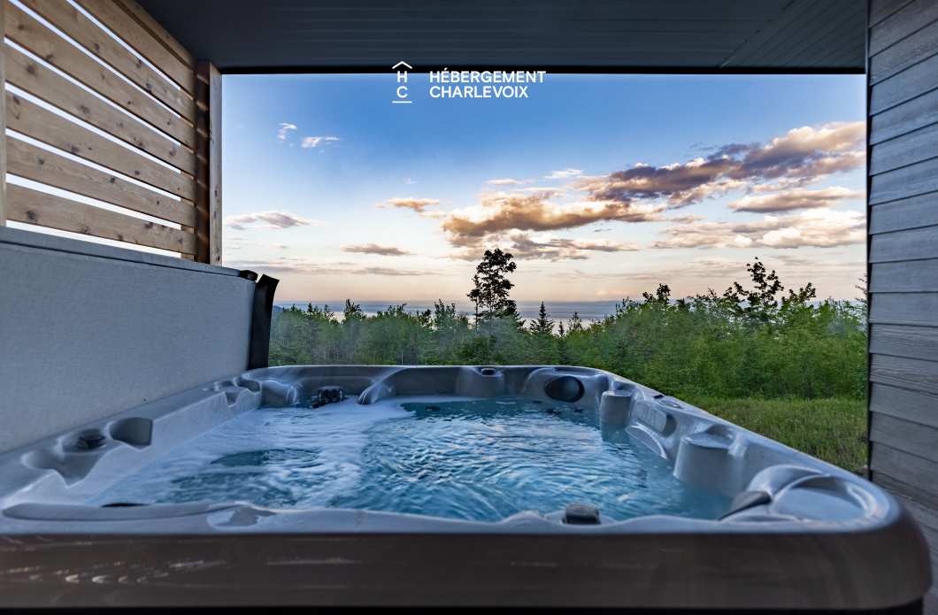 CHM-269 - L'une des plus belles villas dans Charlevoix