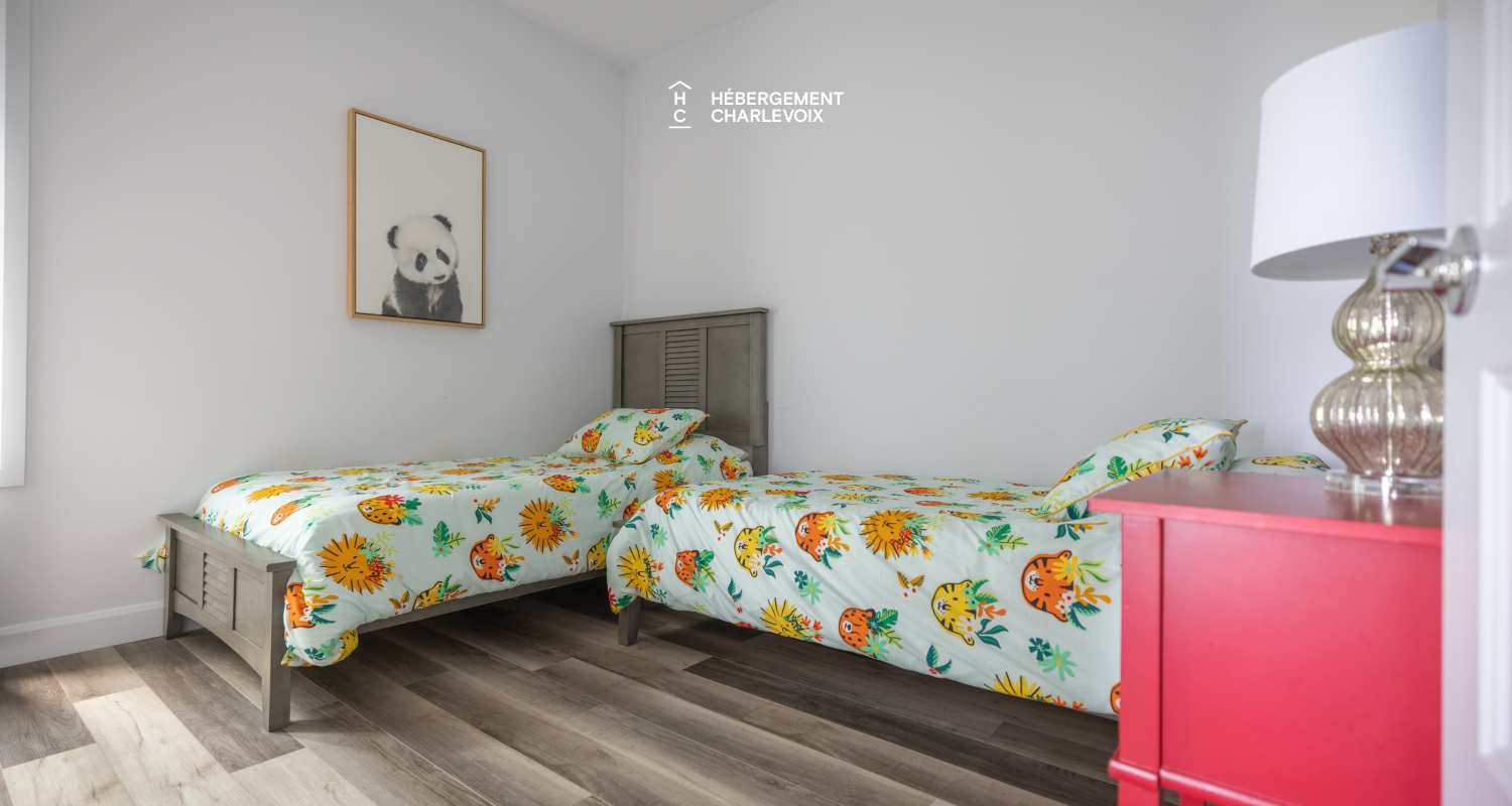 CHM-269 - Contemporary house for an escapade with friends or family