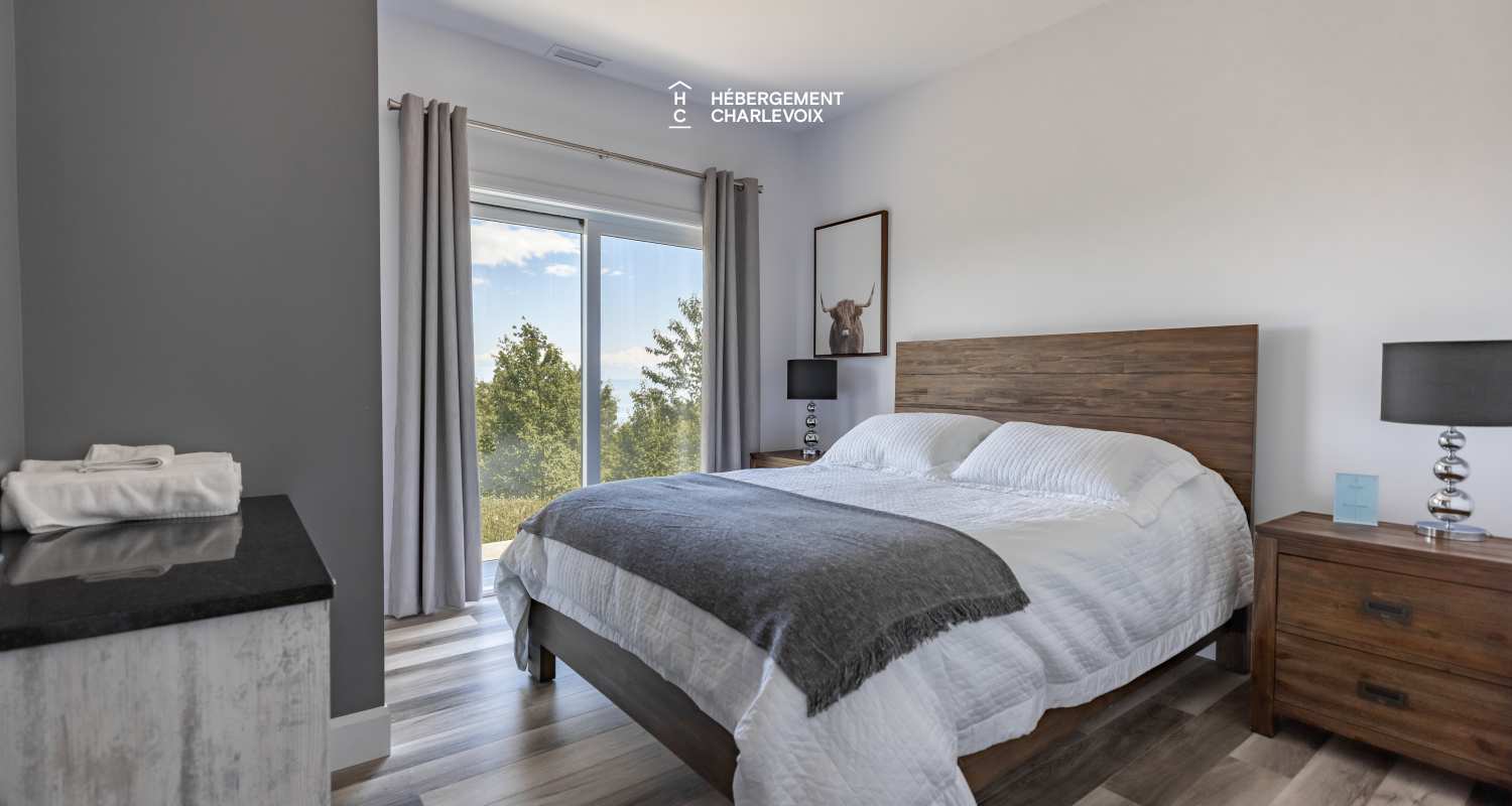 CHM-269 - Contemporary house for an escapade with friends or family