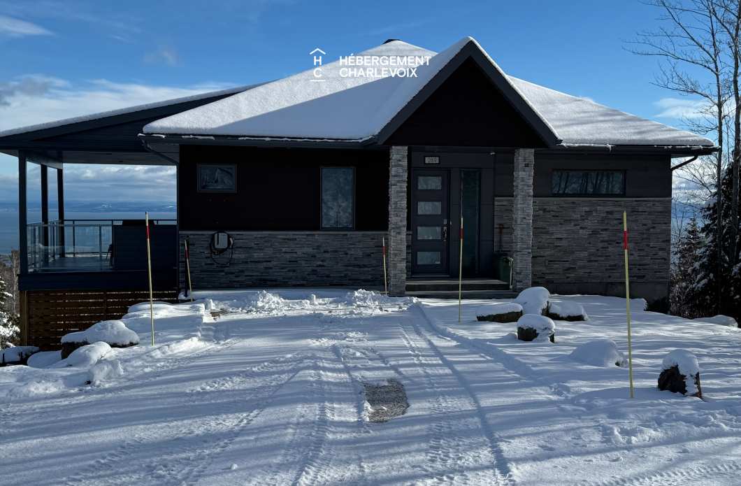 CHM-269 - L'une des plus belles villas dans Charlevoix