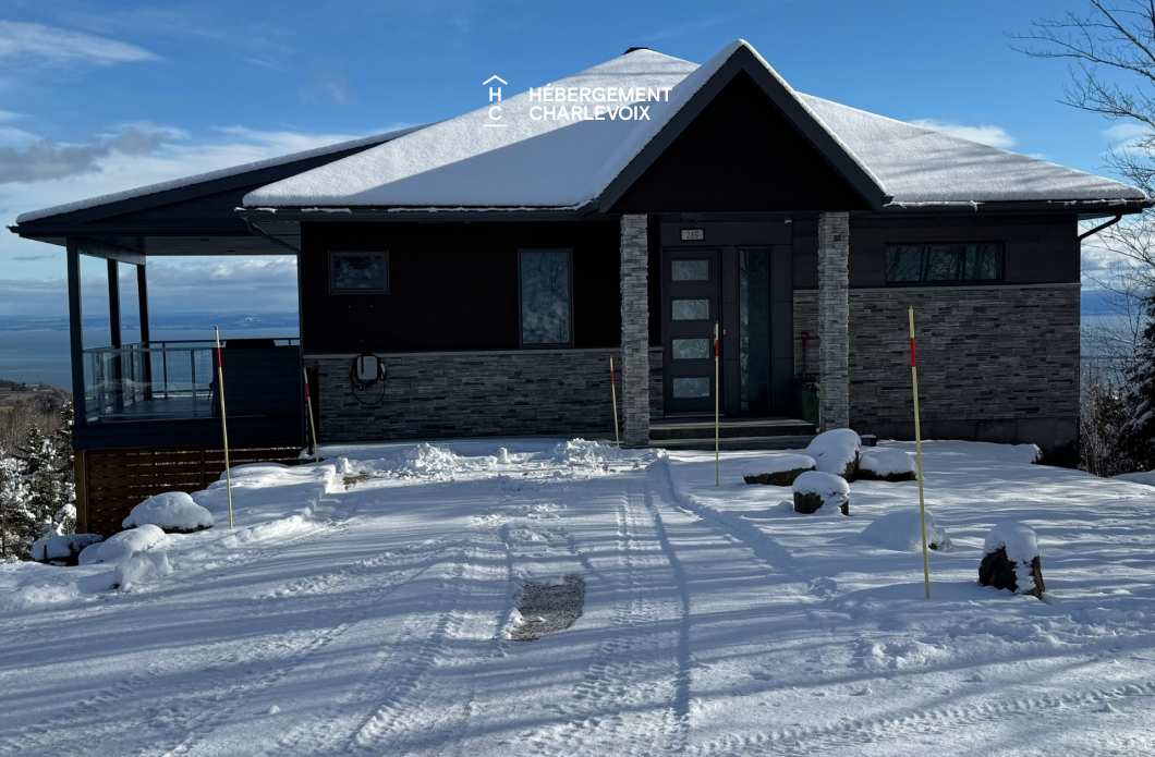 CHM-269 - L'une des plus belles villas dans Charlevoix