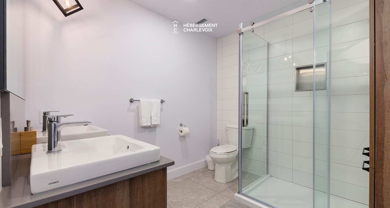 CHM-269 - Contemporary house for an escapade with friends or family