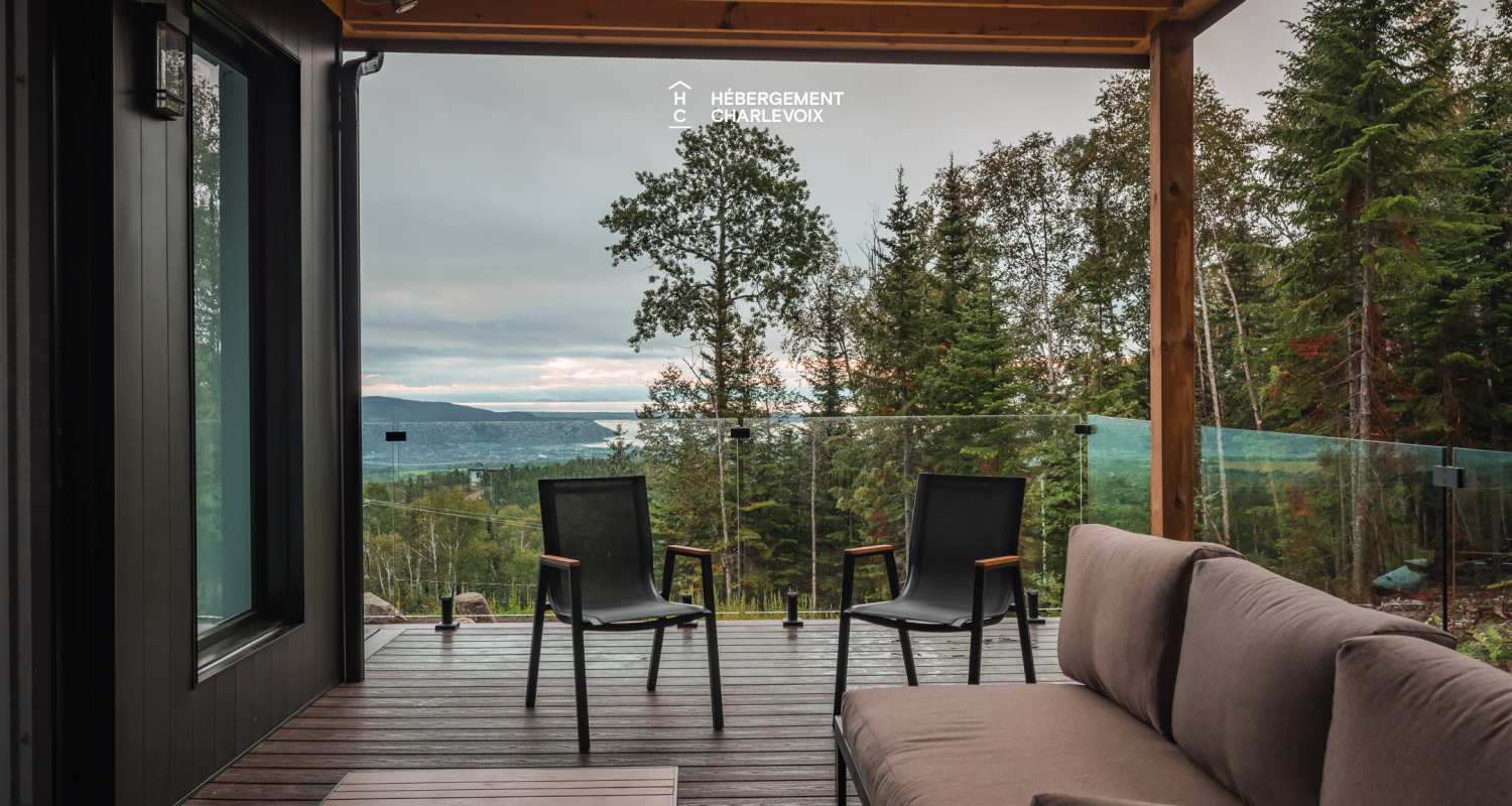 CHO-155 - Modernité et confort en plein centre de la nature Charlevoisienne!