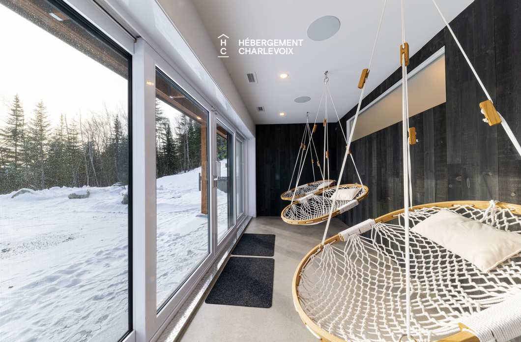 CHO-155 - Modernité et confort en plein centre de la nature Charlevoisienne!