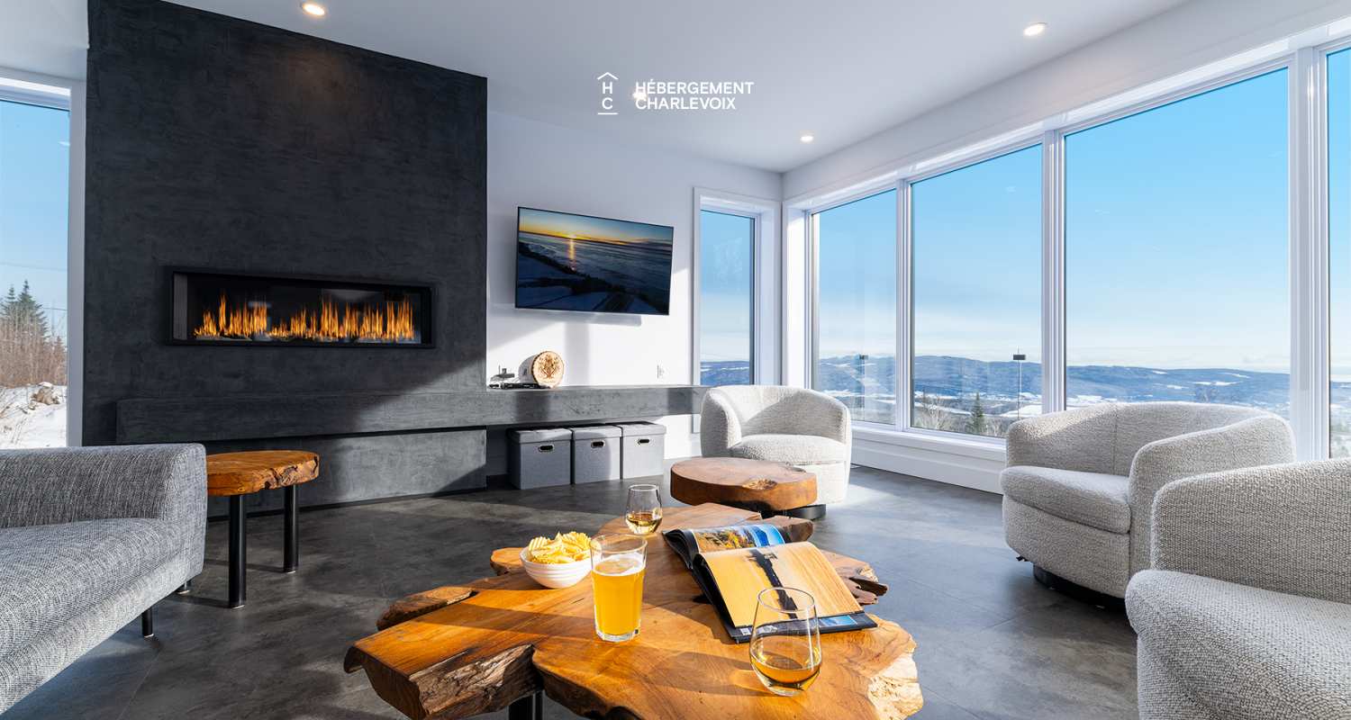 CHO-155 - Modernité et confort en plein centre de la nature Charlevoisienne!