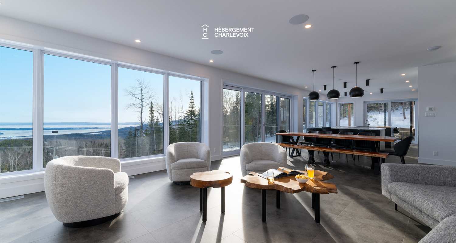 CHO-155 - Modernité et confort en plein centre de la nature Charlevoisienne!