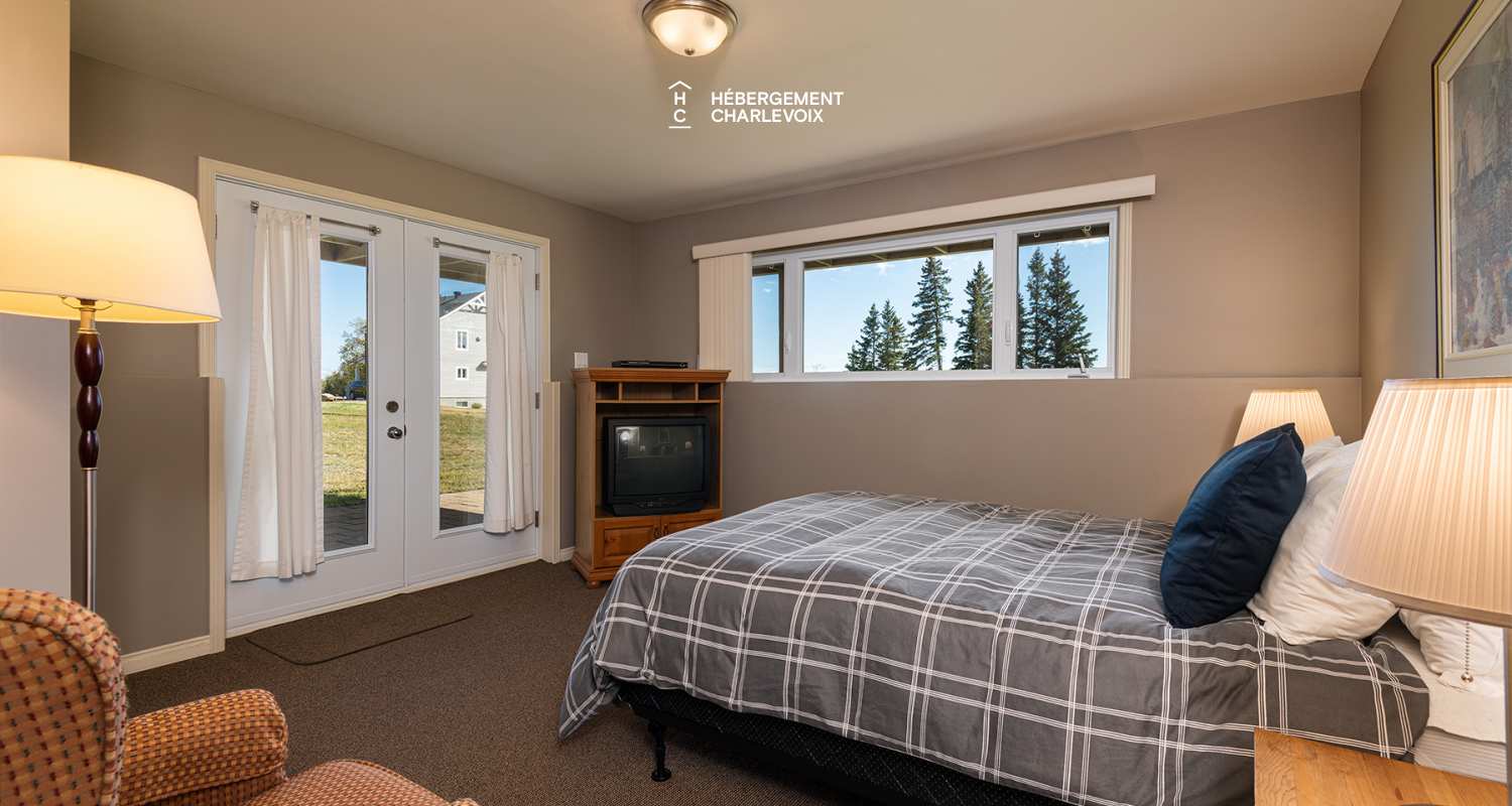 CIN-57-1 -  Large chalet with 2 units and river view