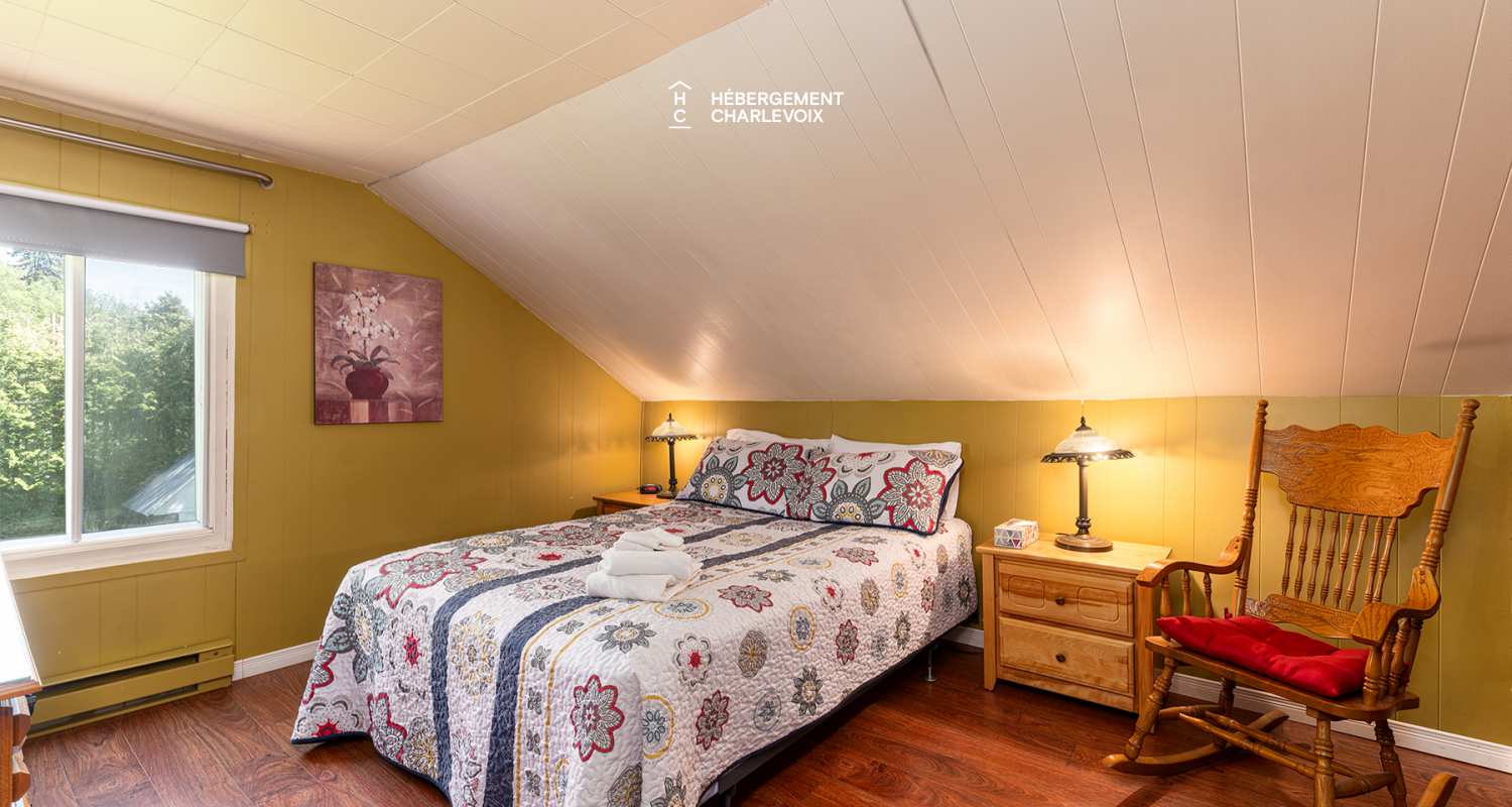 CLA-26 - Close to all services in Baie-Saint-Paul