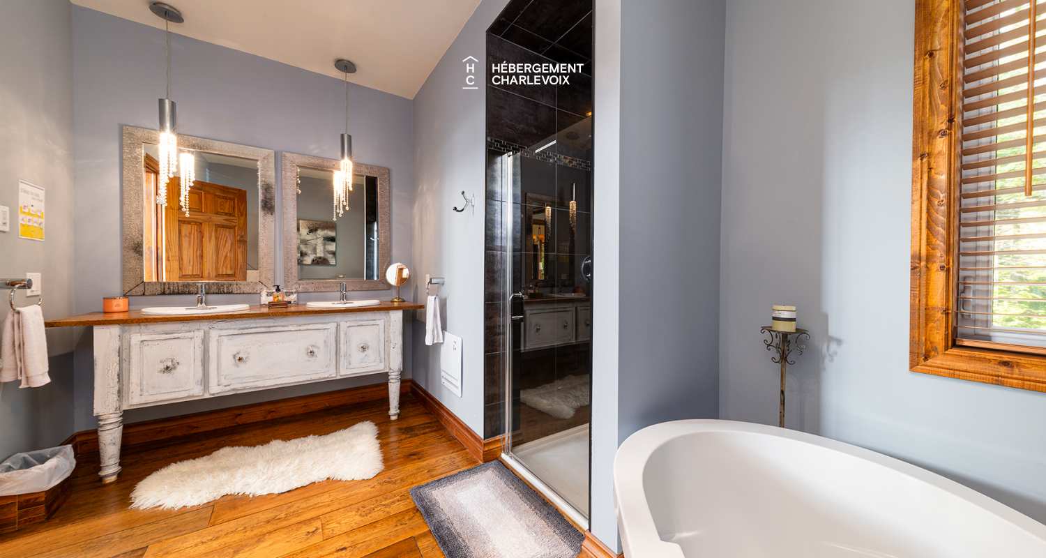 COE-9 - Spacieuse terrasse dotée d'un spa