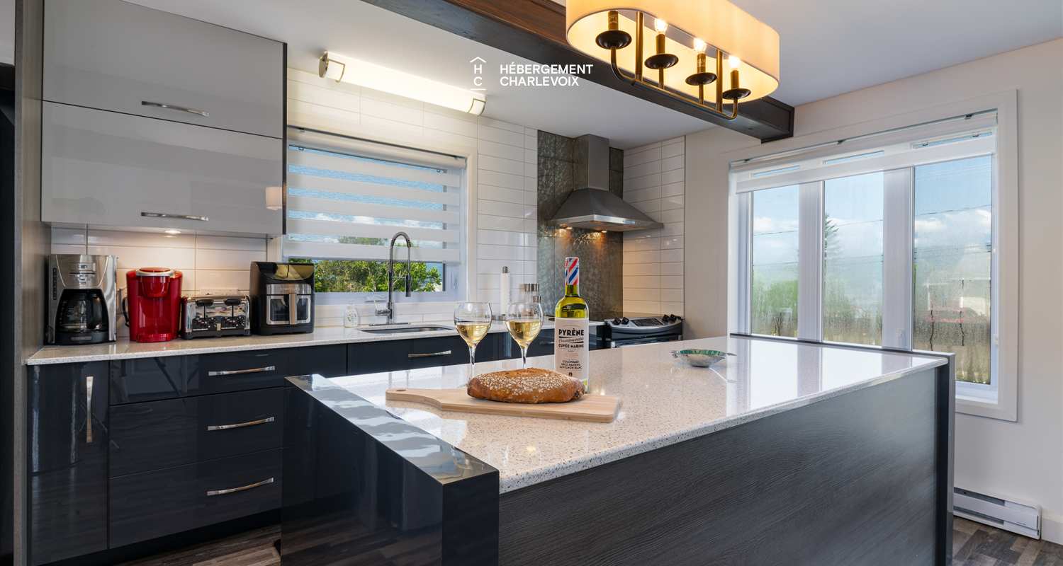 COU-1181 - In harmony with the St-Lawrence River!